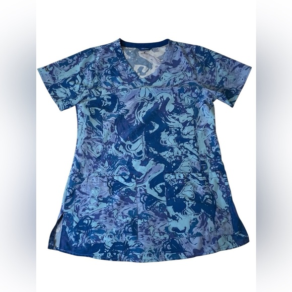 Carhartt Women’s size small blue patterned V neck scrub top nurse two pockets - Picture 1 of 7